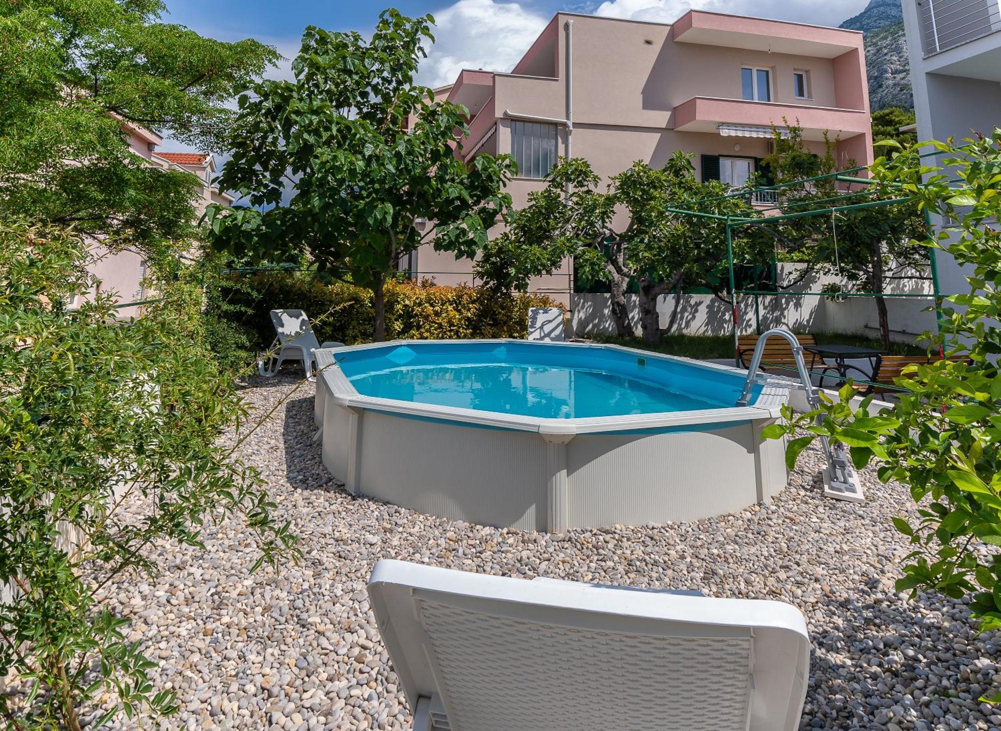 Apartments Turtle Gardens Макарска Экстерьер фото